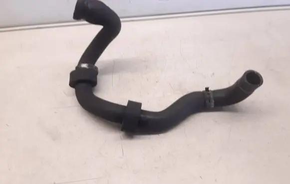 Mercedes-Benz C W204 Engine coolant pipe/hose A2048302196