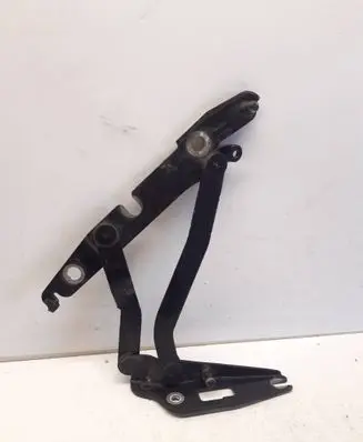 Audi A4 S4 B7 8E 8H Tailgate/trunk/boot hinge 8E5827301C