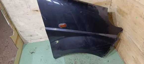 Renault Trafic II (X83) Fender