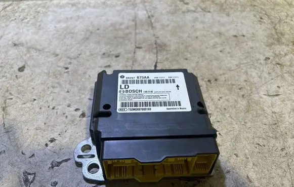 Dodge Charger Airbag control unit/module 68297875AA 0285013260 HW1111