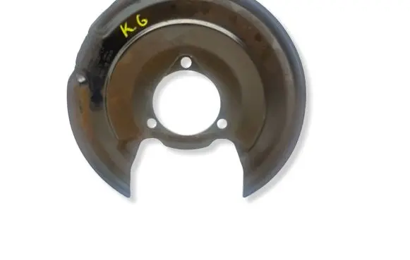 Volvo XC40 Rear brake disc plate dust cover C83FA