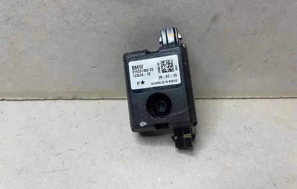 BMW 4 F36 Gran coupe Aerial antenna amplifier 9231466 12363410
