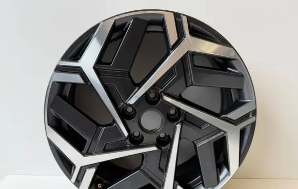 Hyundai Kona I R18 alloy rim 52910-BE650