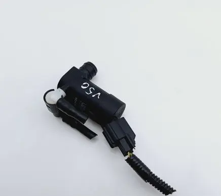 Volvo V50 Windscreen/windshield washer pump 1S7117K624
