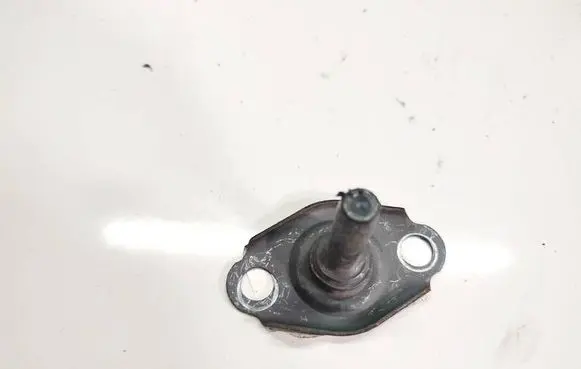 Mercedes-Benz C W203 Front door lock loop/hook striker 
