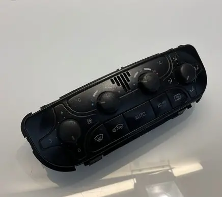 Mercedes-Benz C W203 Climate control unit A2098300085 9140010497 C191577