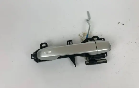 Toyota Mirai Rear door exterior handle J4113356