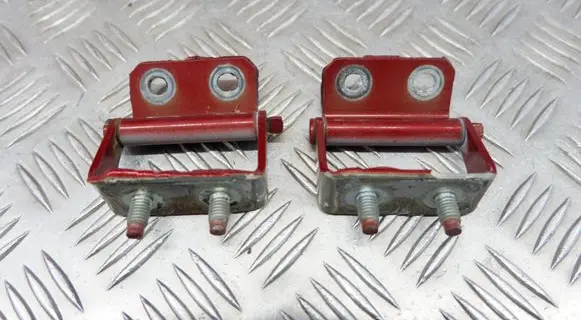 Nissan Qashqai Tailgate/trunk/boot hinge