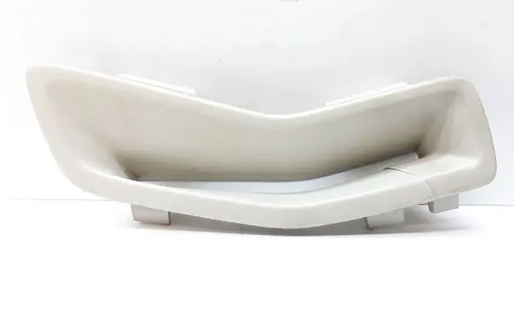Volvo XC60 Seat belt trim 01287357