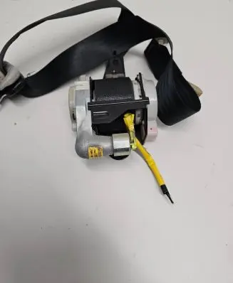 Mazda 5 Front seatbelt BGD030017
