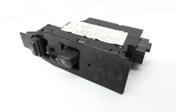 Volvo XC70 Electric window control switch 30658117