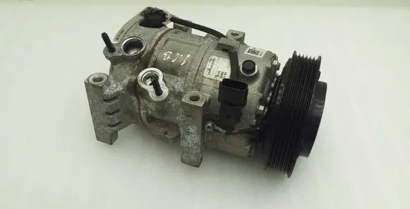 KIA Sportage Air conditioning (A/C) compressor (pump) 97701D7600 CA500NFJAA05
