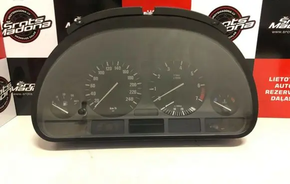 BMW 5 E39 Speedometer (instrument cluster) 8375669 62118375669