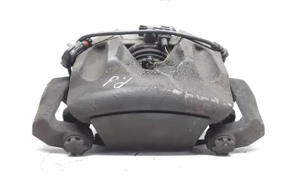 Mercedes-Benz E W212 Front brake caliper