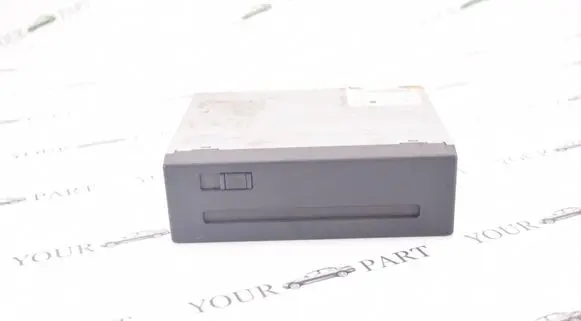 Lexus RX 330 - 350 - 400H Navigation unit CD/DVD player 8684148060
