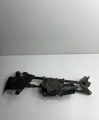 Toyota Yaris Front wiper linkage and motor 8511052010