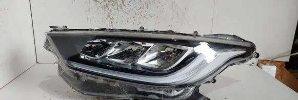 Toyota Yaris XP210 Headlight/headlamp 3085635