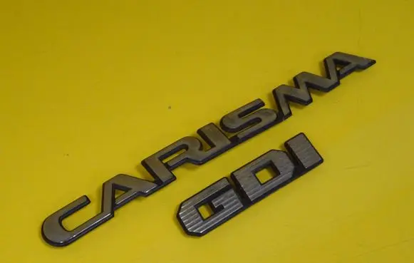 Mitsubishi Carisma Manufacturers badge/model letters 