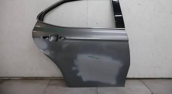 Toyota Camry VIII XV70 Rear door