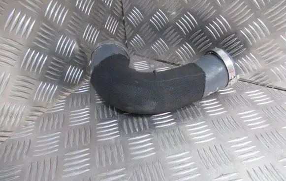 Audi RS6 C7 Engine coolant pipe/hose 