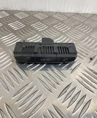 ESP (stability program) switch