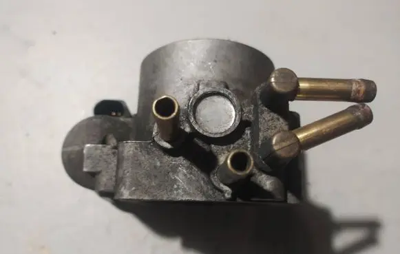 Audi A6 S6 C5 4B Throttle valve 078133062B 0280155030