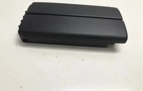 Peugeot 408 P54 Armrest 9830692180