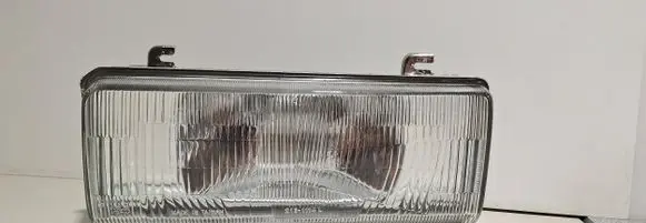 Mazda 626 Headlight/headlamp 2161114L