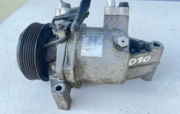 Nissan Note (E12) Air conditioning (A/C) compressor (pump) 926003VB2A