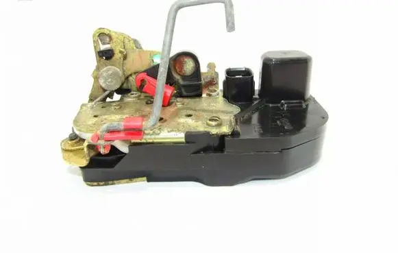 Jeep Grand Cherokee (WJ) Rear door lock