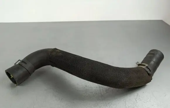 Suzuki SX4 S-Cross Engine coolant pipe/hose