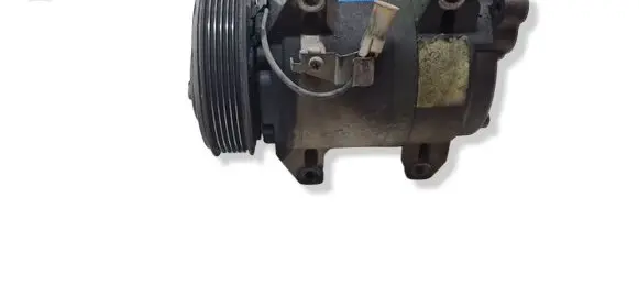 Volvo V70 Air conditioning (A/C) compressor (pump) 8708581