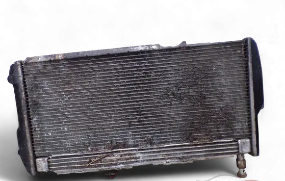 Audi 200 Coolant radiator 00031100