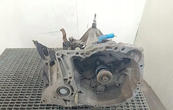 Renault Clio III Manual 5 speed gearbox JH3176