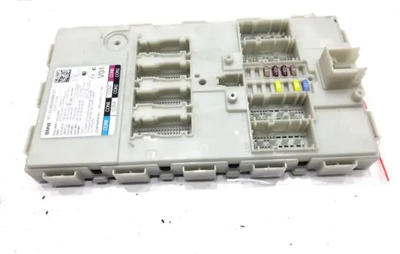 BMW 5 G30 G31 G38 BSM Control unit 8800386
