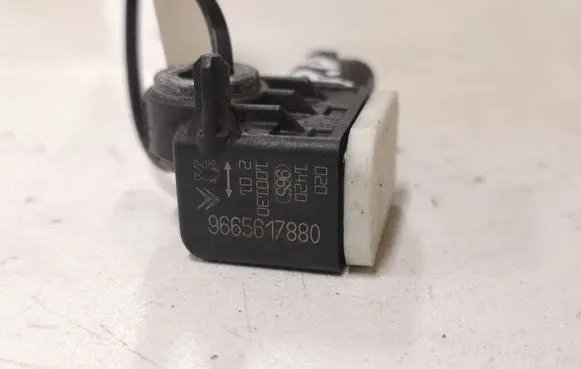 Peugeot 207 Airbag deployment crash/impact sensor 9665617880