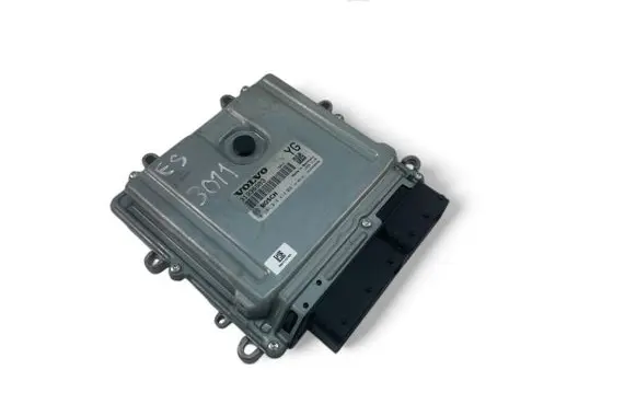 Volvo XC70 Engine control unit/module ECU 31336983 0281018414