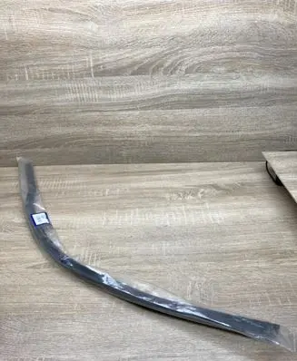 Volvo S90, V90 Rubber seal front door window/glass 3527594 6768543