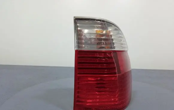 BMW 5 E39 Rear/tail lights 6902532