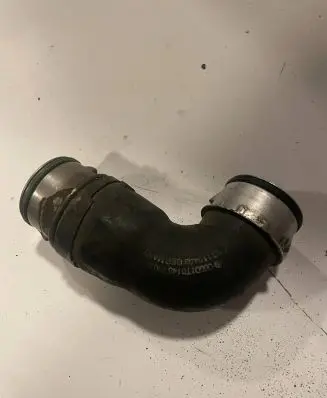 Audi A3 S3 A3 Sportback 8P Intercooler hose/pipe 1T0145790B