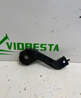 Honda CR-V Radiator mount bracket