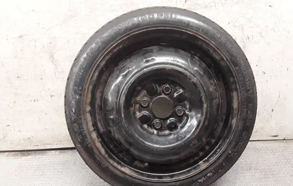 Toyota Yaris R15 spare wheel 