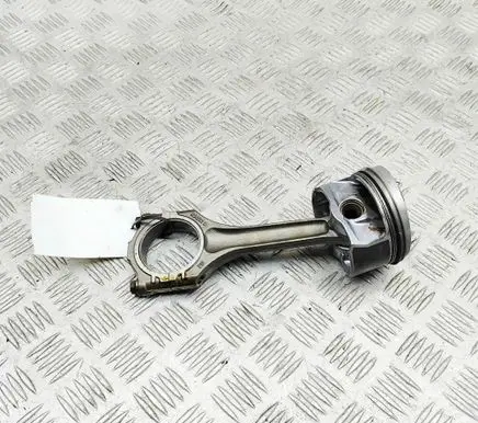 Volkswagen PASSAT B6 Piston 03H107065J 03H198401A