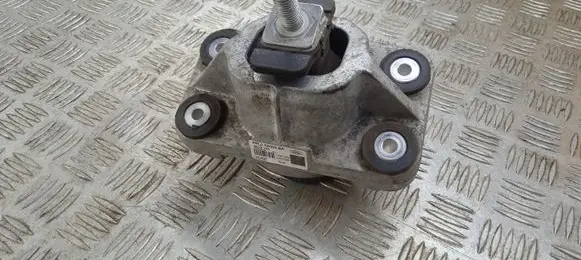 Land Rover Range Rover Sport L494 Engine mount bracket FPLA6A003BA