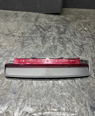 BMW 5 F10 F11 Third/center stoplight 7230799 7230801