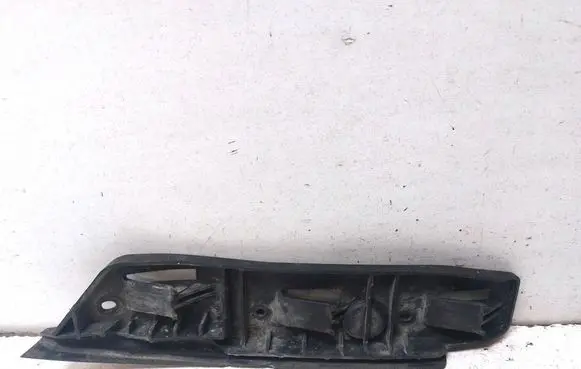 Skoda Superb B5 (3U) Front bumper mounting bracket 3U0807183