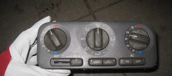 Volvo S70 V70 V70 XC Climate control unit 9171594
