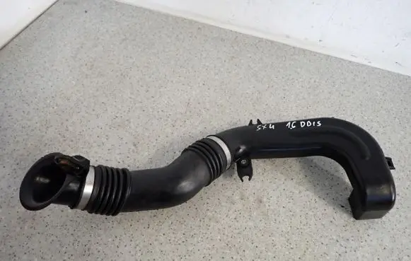 Suzuki SX4 Intercooler hose/pipe 1377369J50