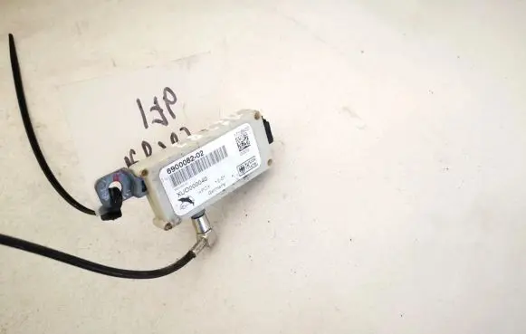 Land Rover Range Rover L322 Antenna control unit 690008202 6900082-02