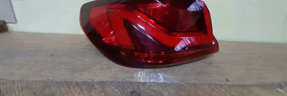 BMW 1 F40 Rear/tail lights 056468168